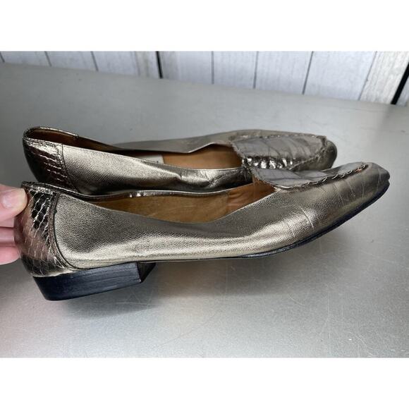 Nordstrom Women's Shoes Flats Gold Leather Metallic Size 10 - Picture 3 of 6